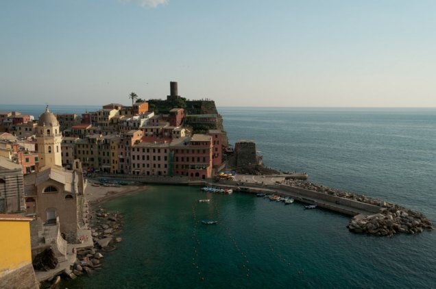 Vernazza's harbour as the sun sets